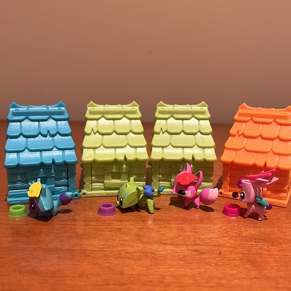 Animal Jam Adopt a Pet (Lot of 4) - Picture 4 of 5